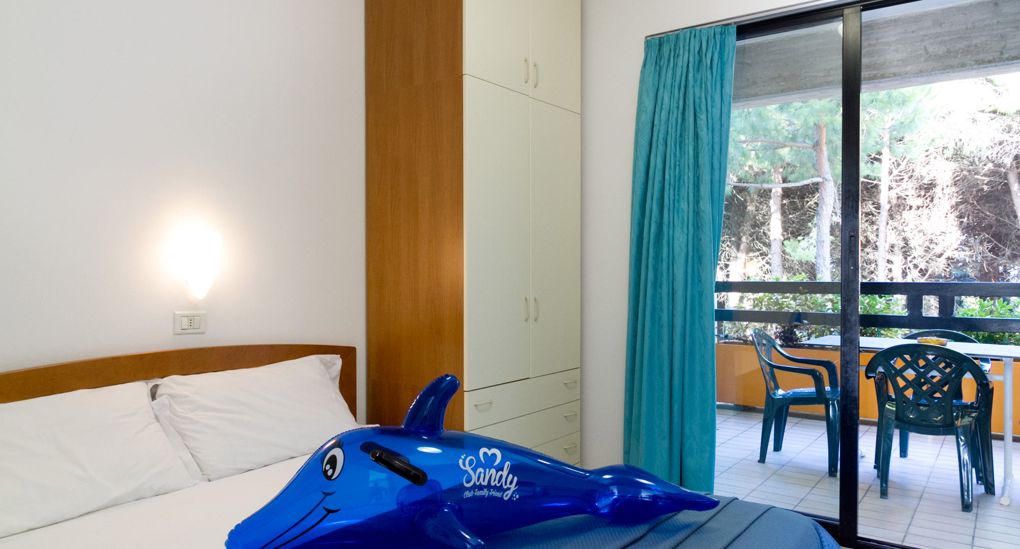 media.Slide-Bilocale-2-CFH-Costa-dei-Pini-Cervia