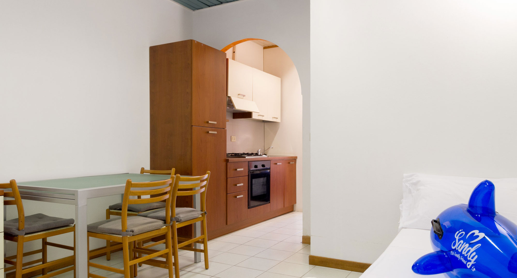 media.Slide-Bilocale-6-CFH-Costa-dei-Pini-Cervia