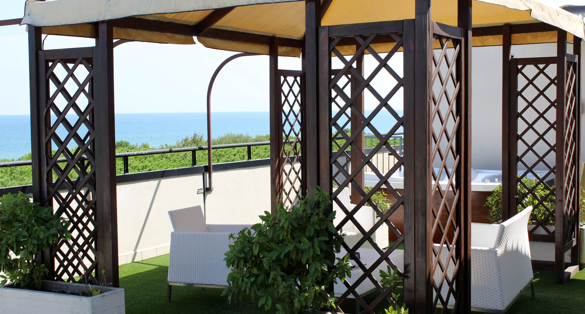 media.Slide-Attico-CFH-Costa-dei-Pini-Cervia