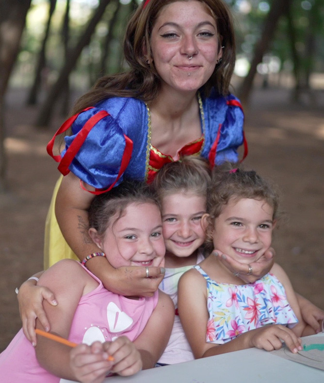 media.Gallery-Animazione-6-CFH-Costa-dei-Pini-Cervia