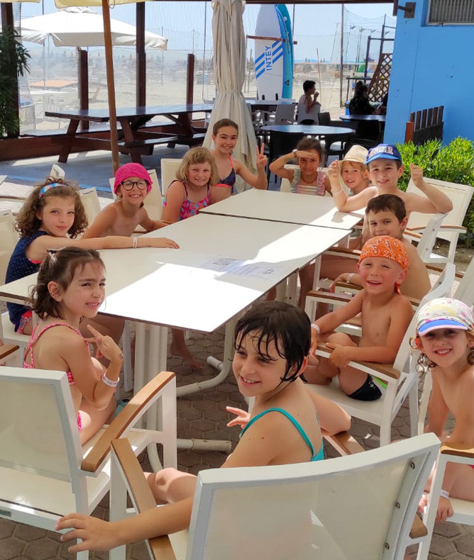 media.Gallery-Animazione-7-CFH-Costa-dei-Pini-Cervia