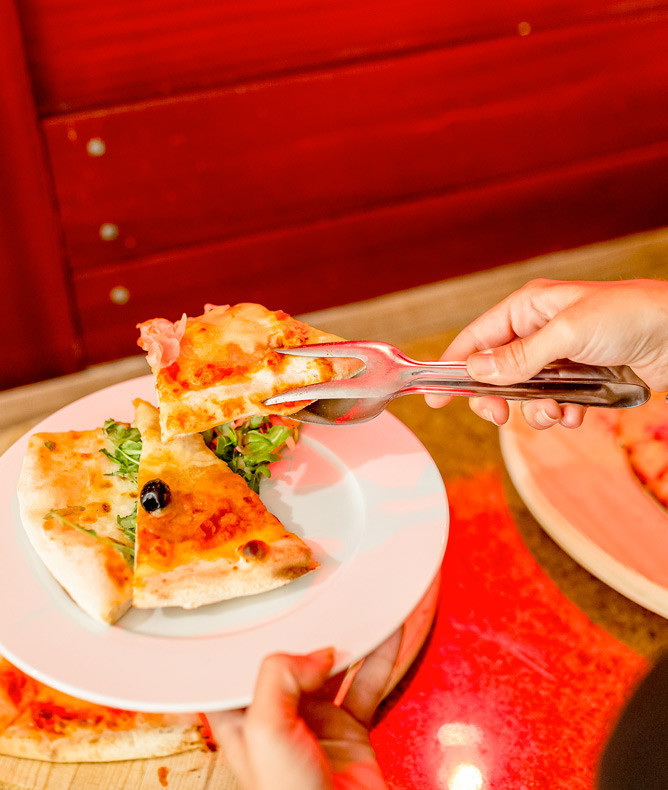 media.Gallery-Pizza-2-CFH-Costa-dei-Pini-Cervia