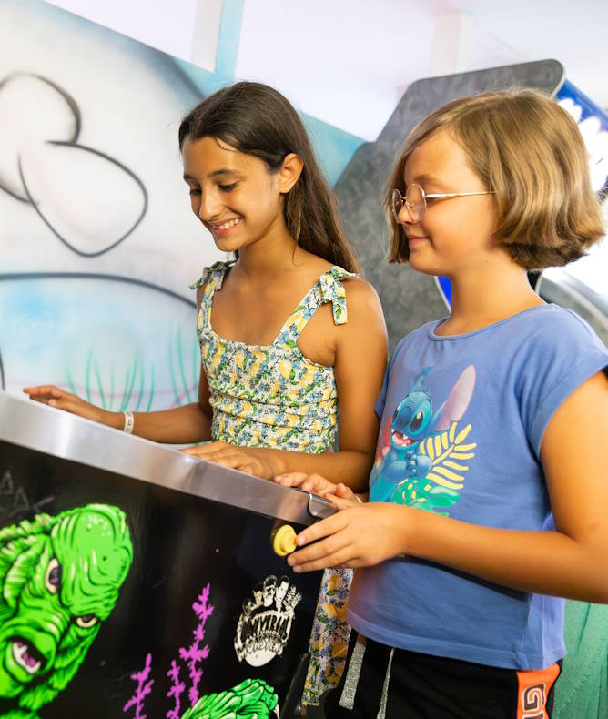 media.Gallery Arcade 4 Sala Giochi per grandi e bambini al Club Family Hotel Residence Costa dei Pini Pinarella di Cervia