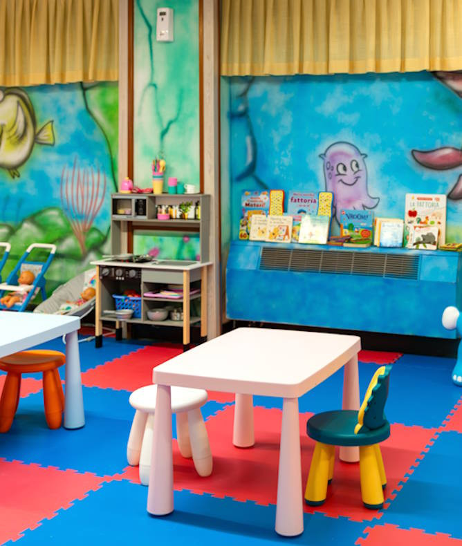 media.Gallery Nanny School 2 Sala Giochi e Baby SItter per bambini piccoli al Club Family Hotel Residence Costa dei Pini Pinarella di Cervia